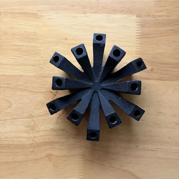 Vintage Hallmark Cast Iron Spider Starburst Candle Holder - Picture 2 of 4